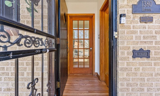 Building Photo - 1380 Hudson St