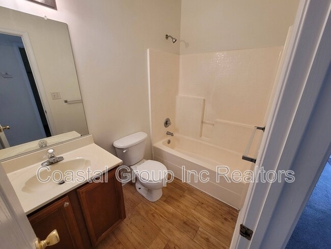 Building Photo - 620 Annaka Loop