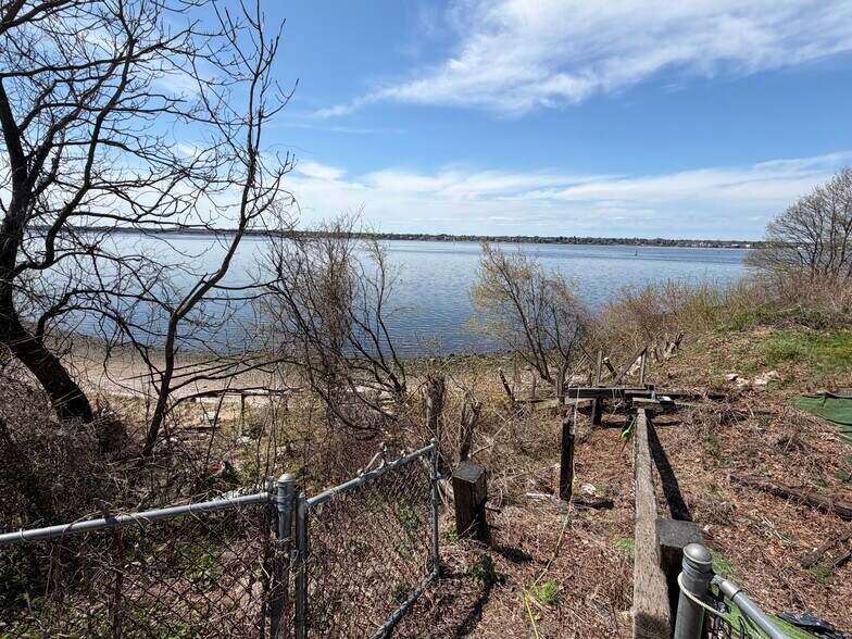 Building Photo - 90 Washington Ave