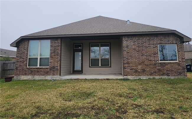 Building Photo - 4015 Dunlap Loop