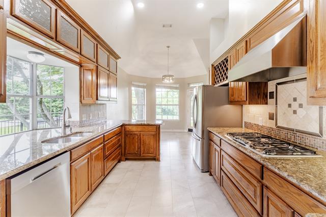 Building Photo - 2903 Sunset Ridge