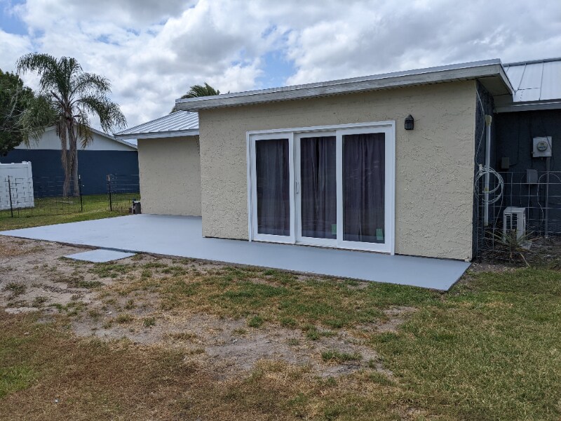 Building Photo - 1341 Cindy Cir NE