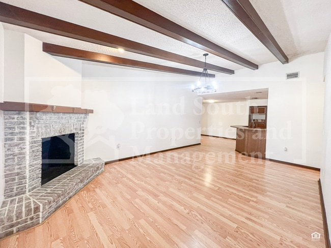 Building Photo - 735 Mikasuki Dr