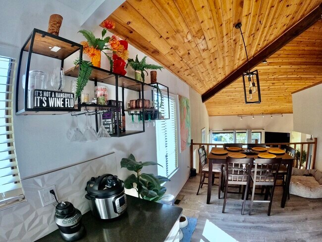 Building Photo - 146 Bean Creek Rd