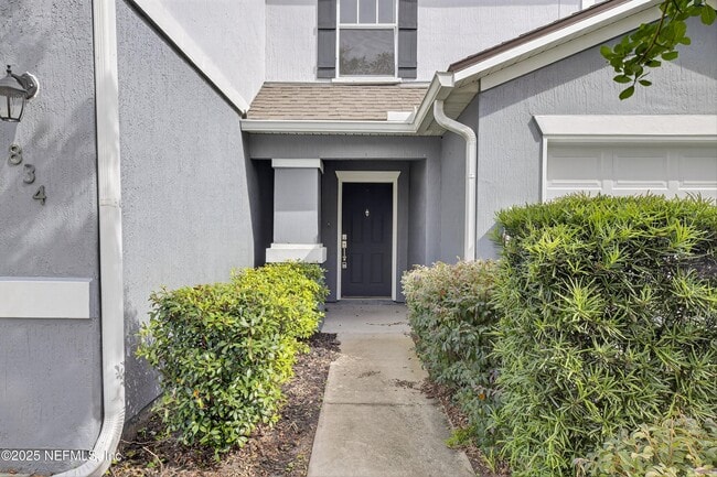 Building Photo - 834 Black Cherry Dr S