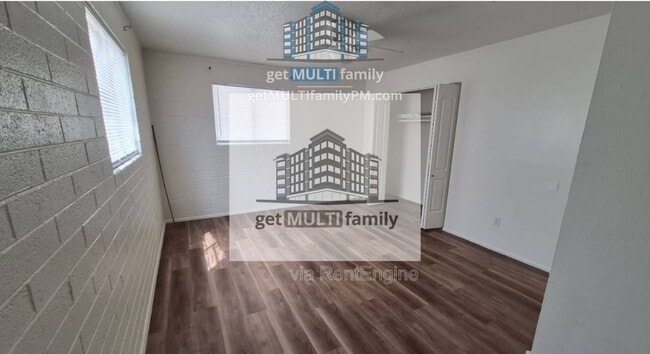 Building Photo - 8407 E Coronado Rd