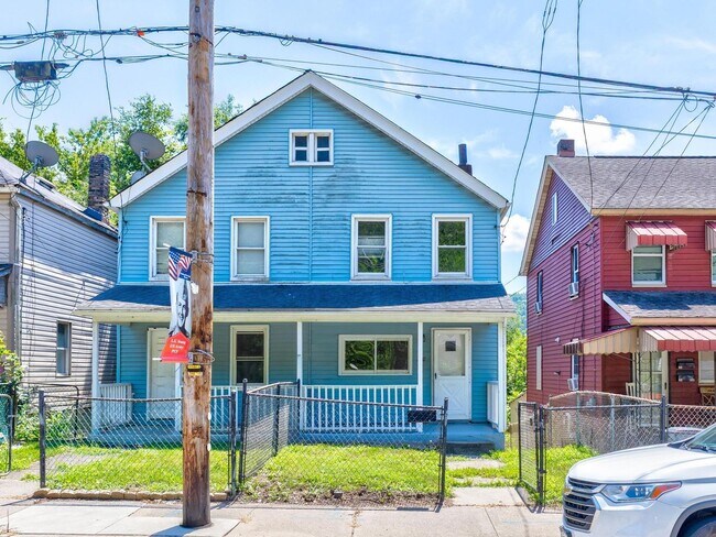 Building Photo - 148 Midland Ave