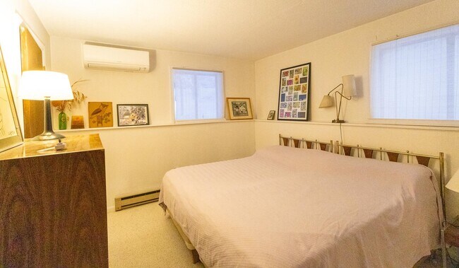 Building Photo - 24 Troon Dr