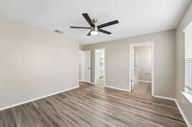 Building Photo - 9209 Bowfield Dr