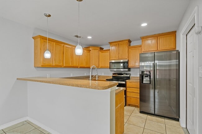 Building Photo - 1013 Tesoro Run