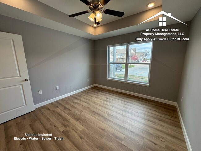 Building Photo - 2610 N Bluff St