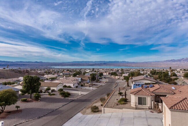 Building Photo - 3611 Vega Ln