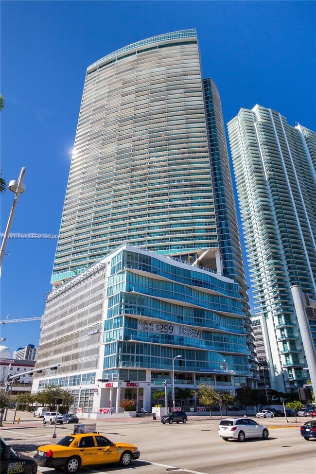 Building Photo - 888 Biscayne Blvd
