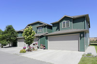 Building Photo - Townhomes at Mallard Creek