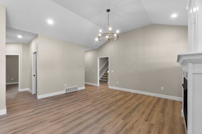 Building Photo - 2272 Heywood Mdws
