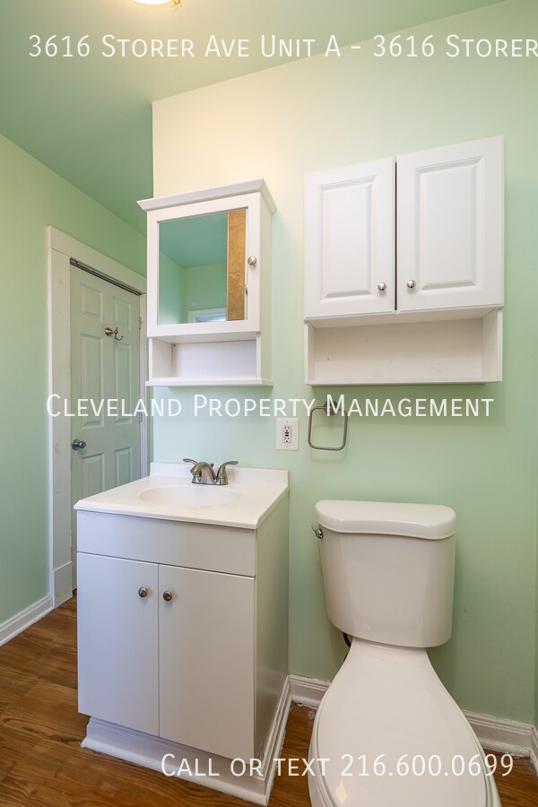 Building Photo - 3616 Storer Ave