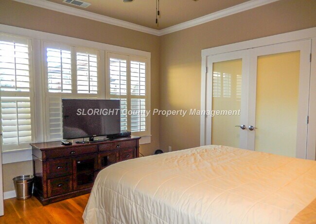 Building Photo - AVAILABLE JULY- 1 Bed / 1 Bath located in Downtown San Luis Obispo