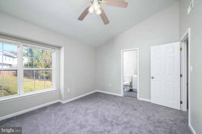 Building Photo - 105 Brenwick Ct