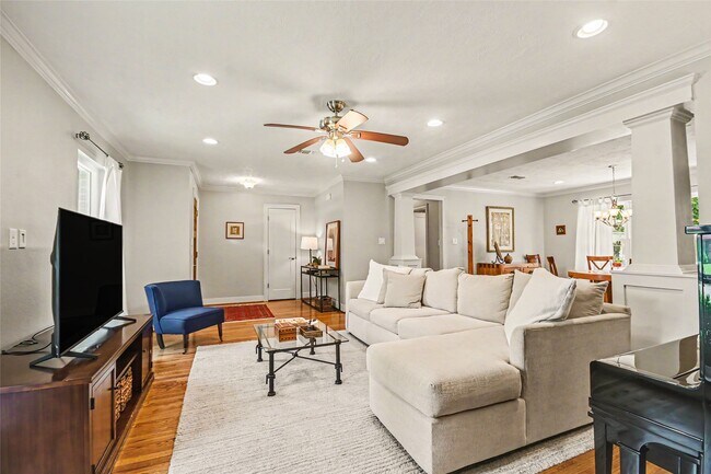 Building Photo - 4831 Stillbrooke Dr