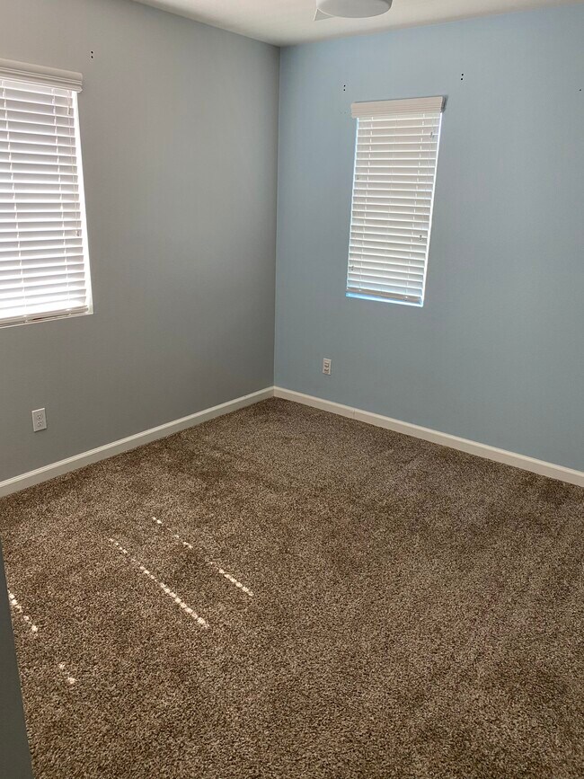 Building Photo - Woodmont