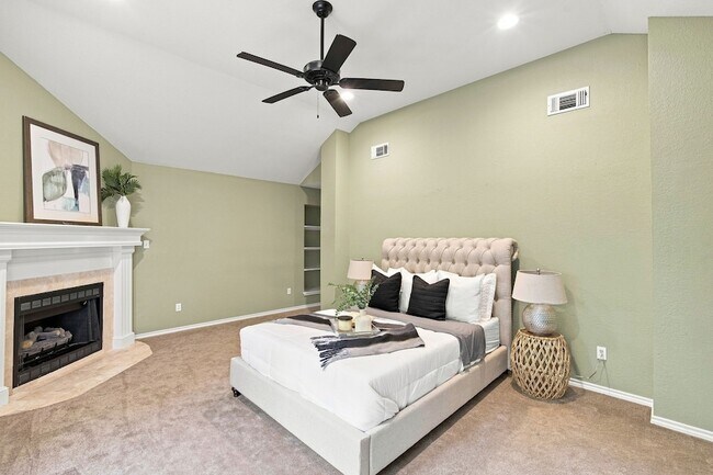 Building Photo - 7030 Pecan Creek Cir