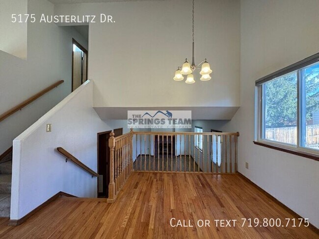 Building Photo - 5175 Austerlitz Dr