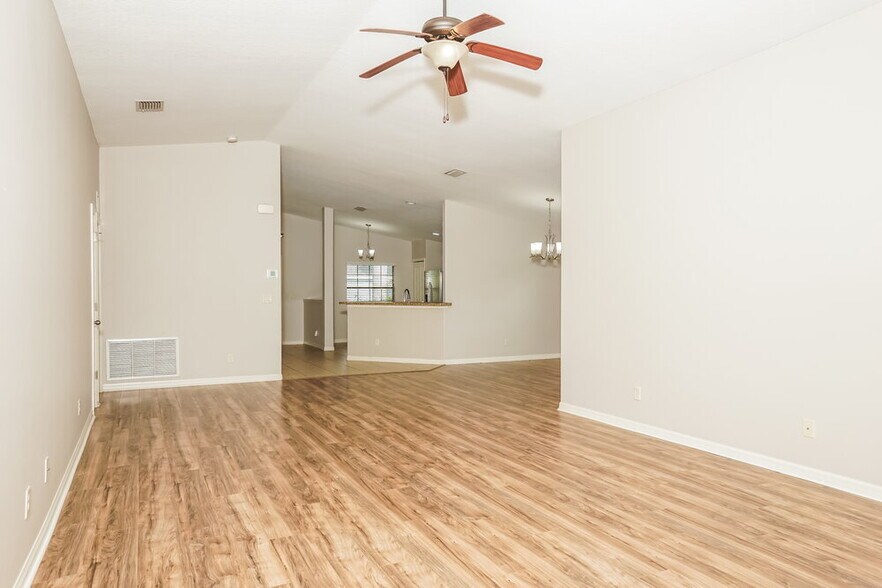 Building Photo - 433 San Lorenzo Ct