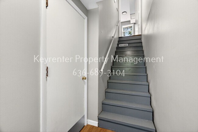 Building Photo - 3313 Droste Rd