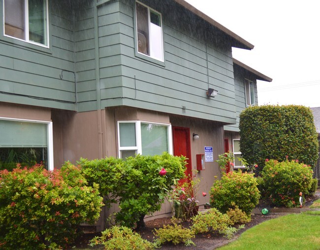 Primary Photo - Greenbrook Apartments