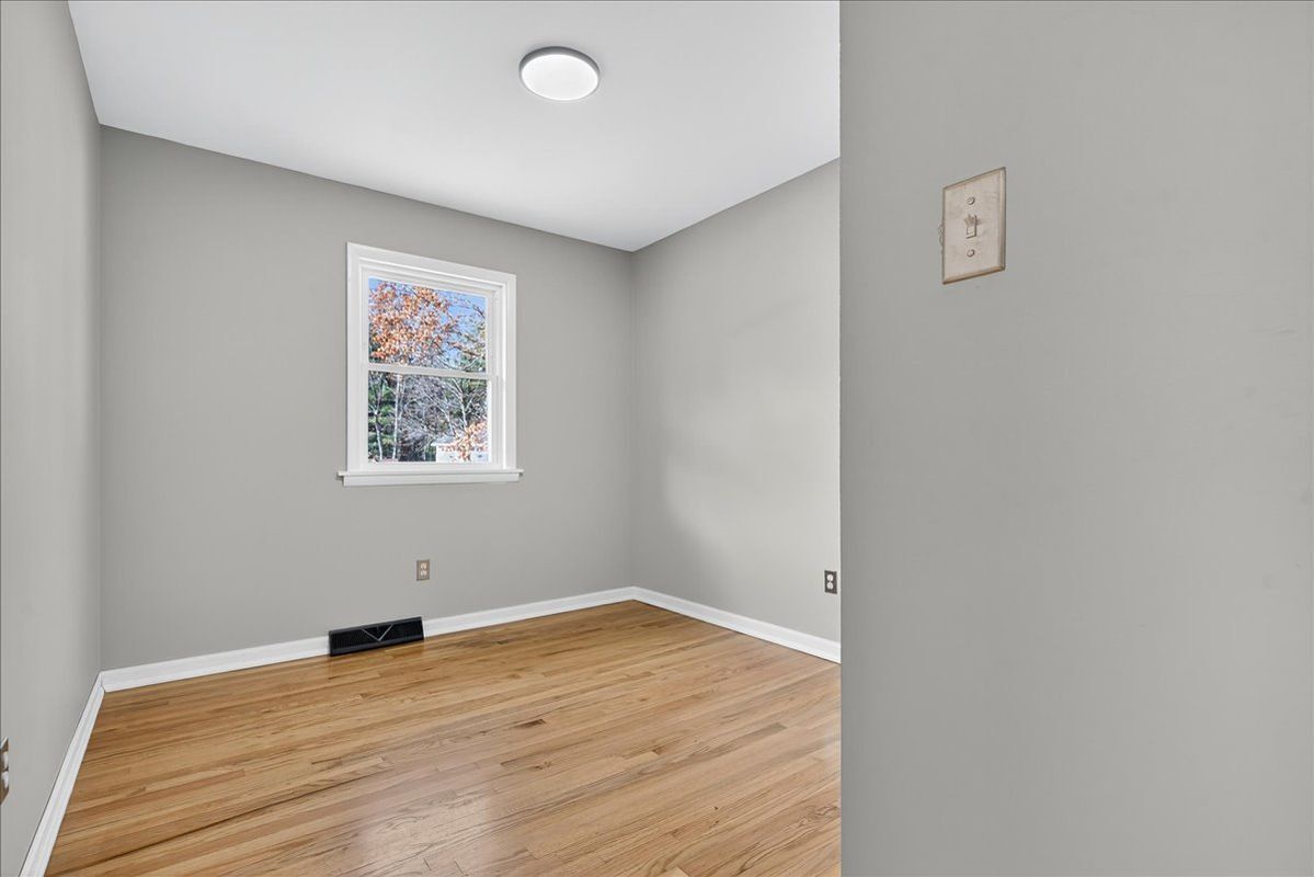 Building Photo - 12 Kristan Dr