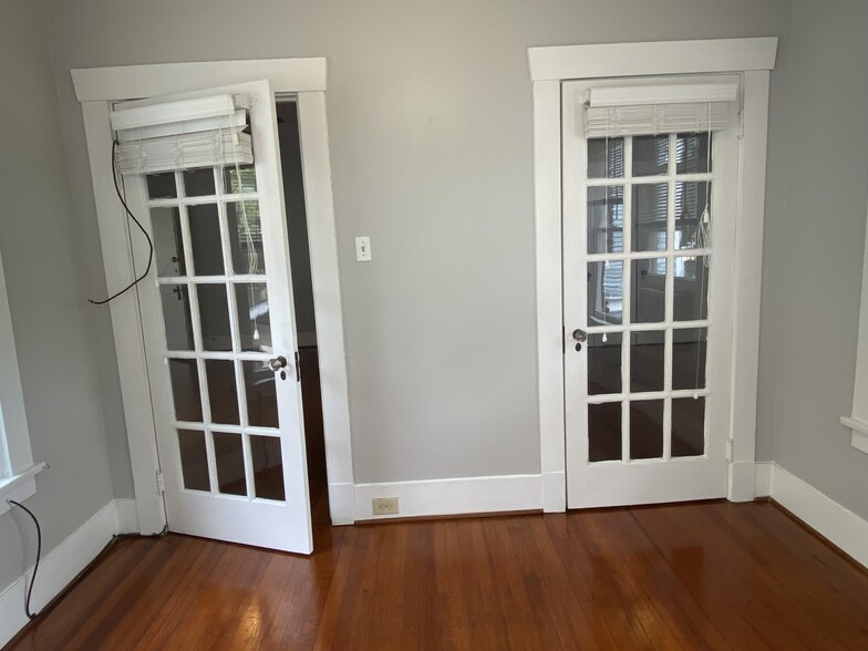French Doors - 812 Branard St