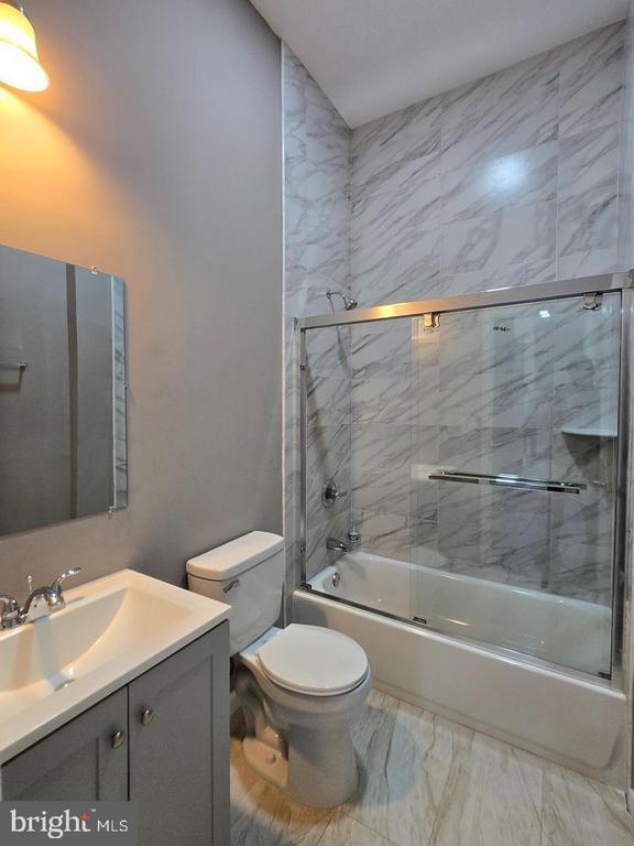 Building Photo - 1218 N 16th St