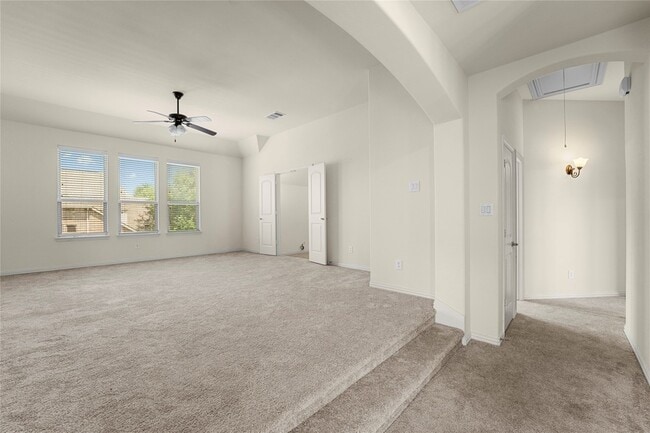 Building Photo - 12848 Walnut Ridge Dr