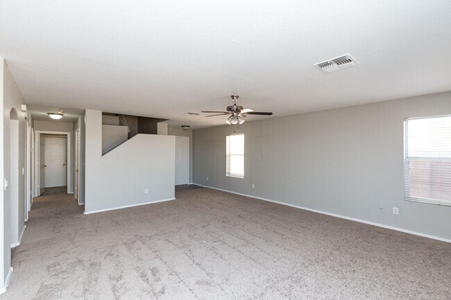 Building Photo - 31569 N Sundown Dr