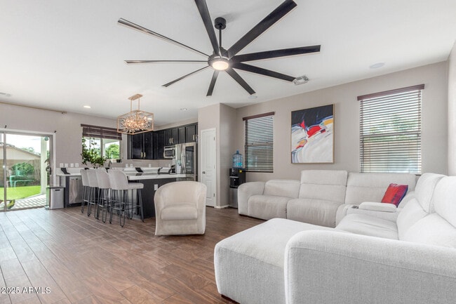 Building Photo - 4135 E Waterman Ct