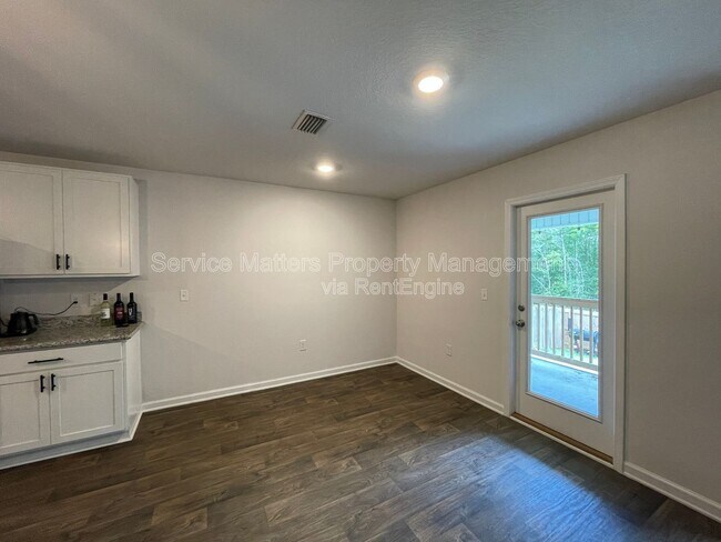 Building Photo - 5451 Merlin