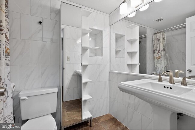 Building Photo - 7505 Democracy Blvd