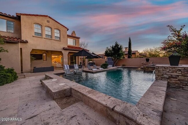Building Photo - 8280 E Tailfeather Dr