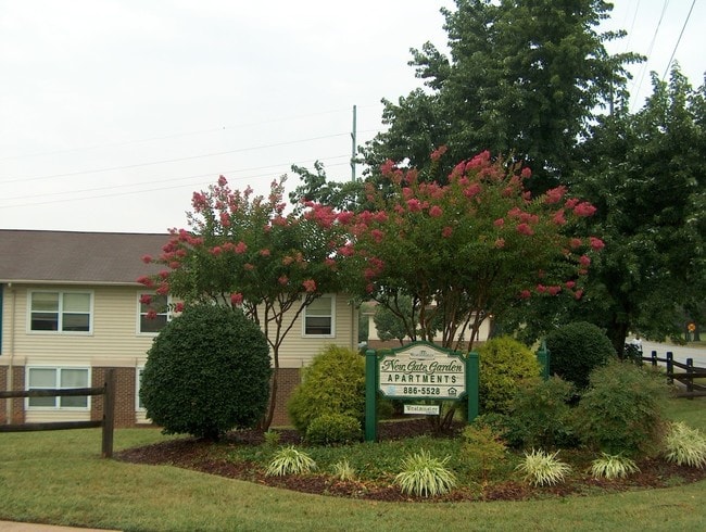 Primary Photo - Newgate Apartments