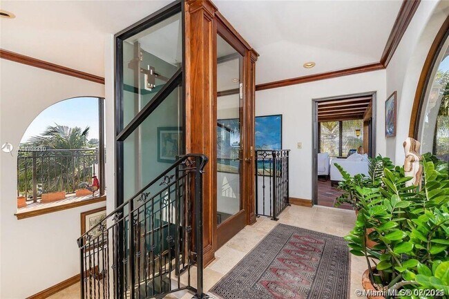 Building Photo - 181 Harbor Dr