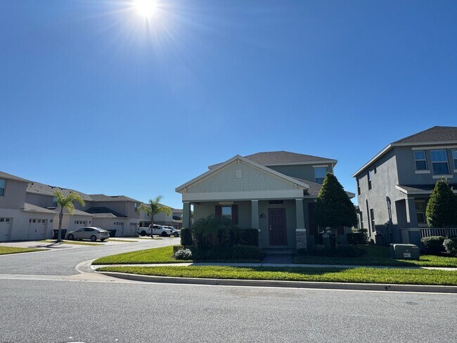 Building Photo - GORGEOUS 3 Bd/2.5 Ba in Winter Garden!!