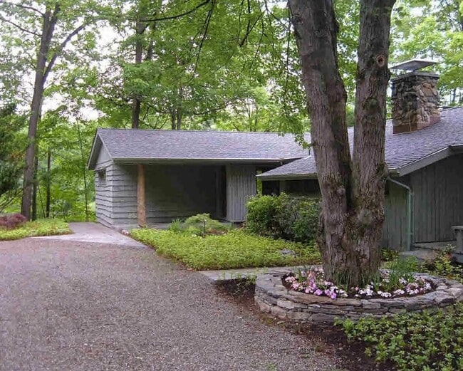Building Photo - Private Pondfront Retreat on 24+ Acres wit...