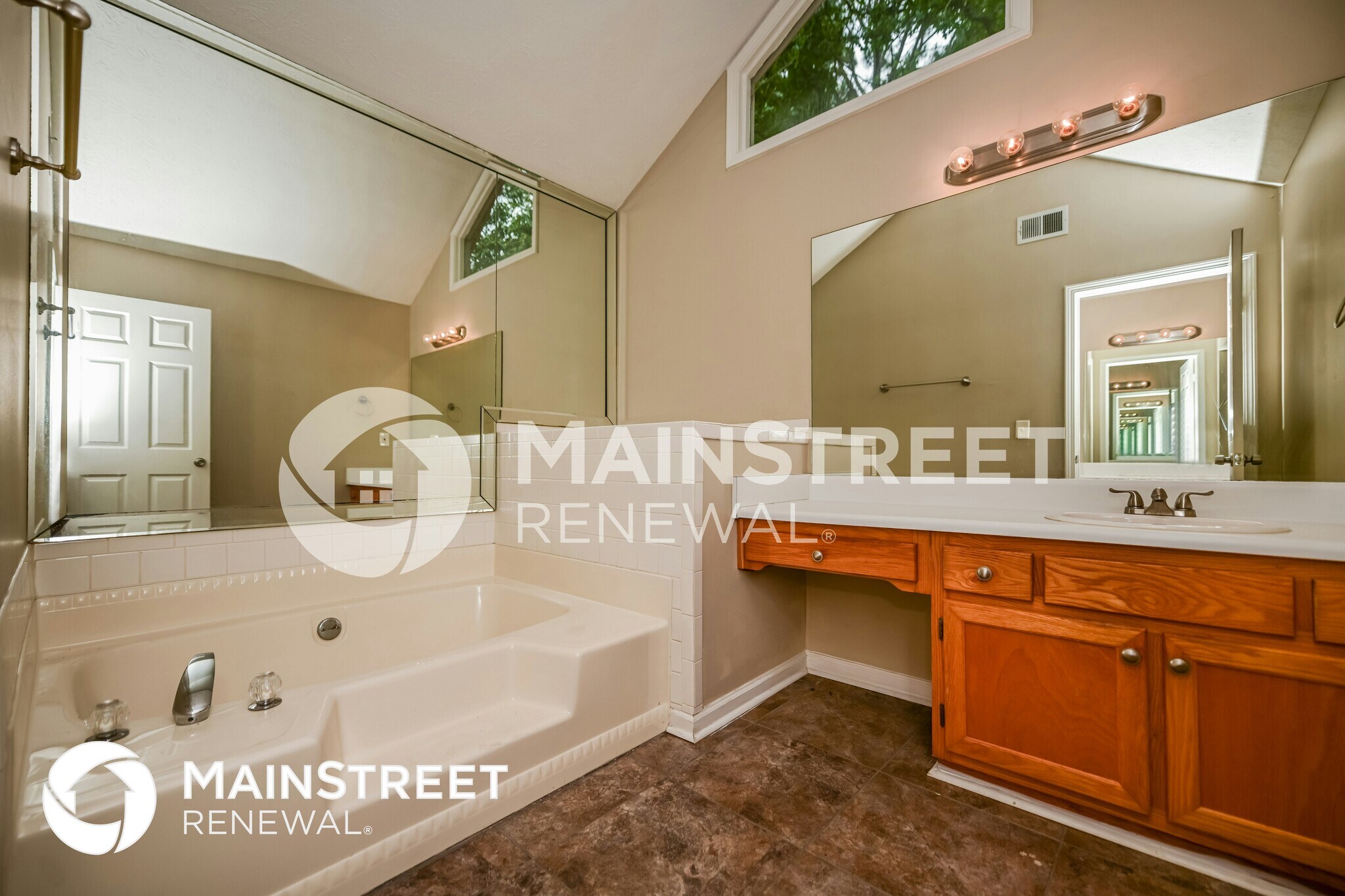 Building Photo - 12246 Cypress Way