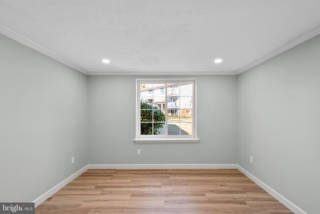 Building Photo - 8385 Brockham Dr