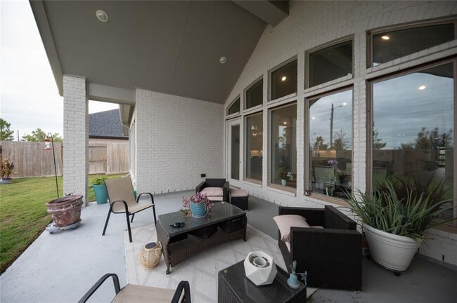 Building Photo - 4430 Windy Oaks Dr