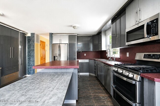 Building Photo - 43 Cherrywood Ct