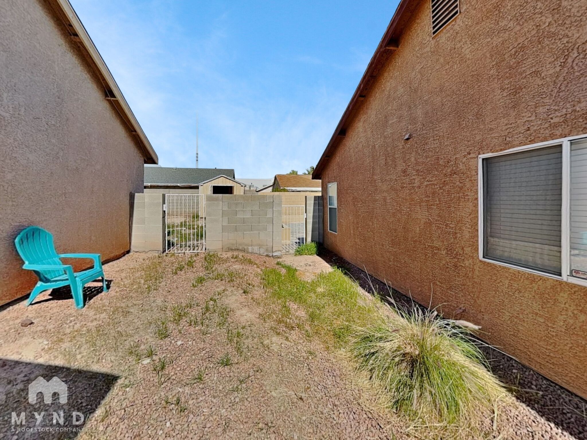 Building Photo - 2704 Exulted Valley Ave