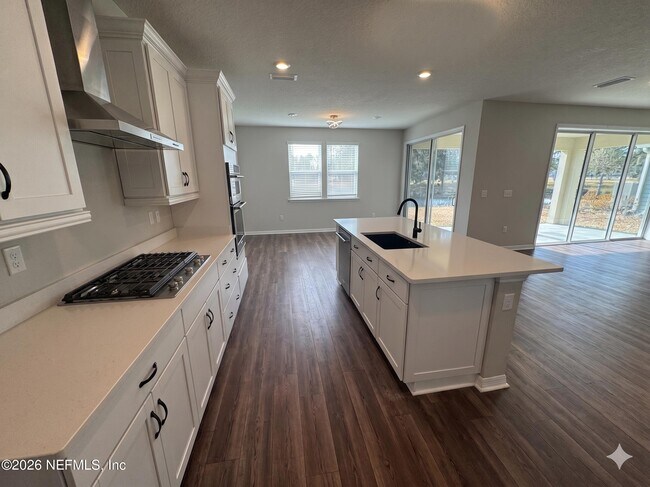 Building Photo - 217 Red Barn Rd