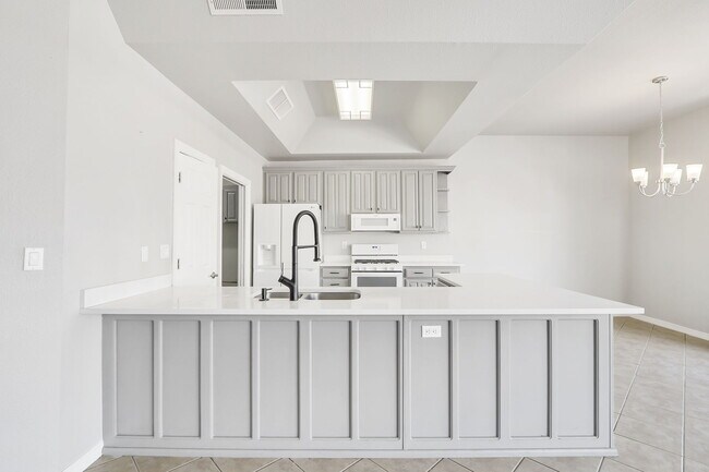 Building Photo - 4717 Excalibur Dr