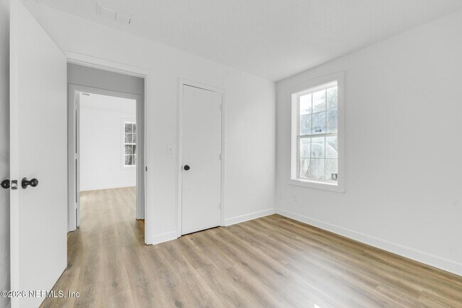 Building Photo - 2971 Warrington St